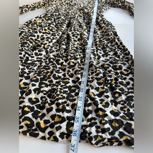 Banana Republic Leopard Print 3/4 Puffed Sleeve Midi Dress Size XS - Picture 9 of 12